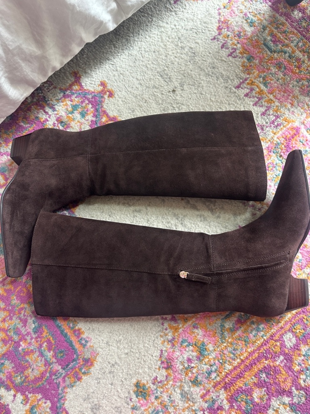 Madewell Women’s Knee-High Suede Boots in Dark Brown - Picture 4 of 10